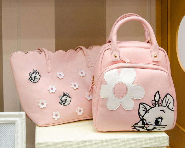 ほわっとしたパステルピンクで、とびきり甘いマリー