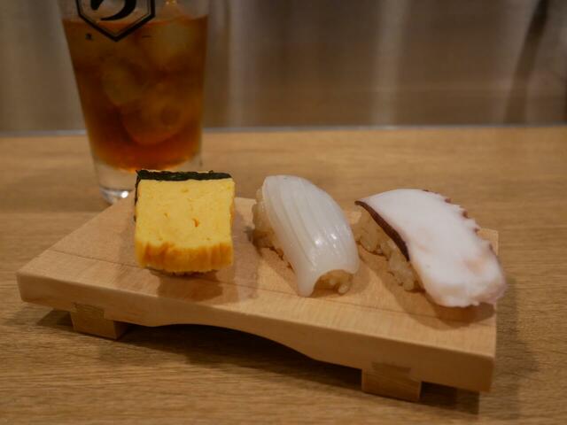 90円ネタの卵、いか、たこ