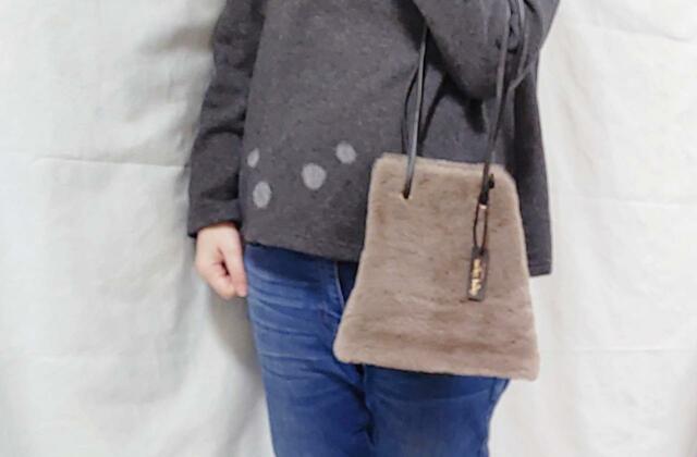 長さを変えれば、ハンドバッグとしても使える