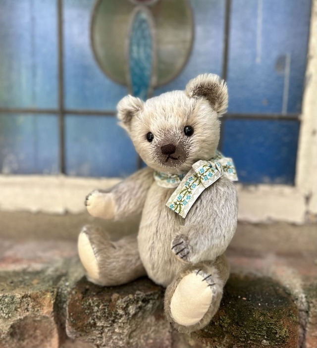 【＃くまフェス in 銀座三越 2023】グレーのテディベア （作家 : 鈴木祐子氏）22,000円（１点限り）