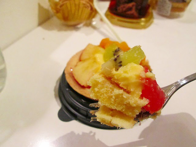 彩りフルーツタルト（ファミリーマート）