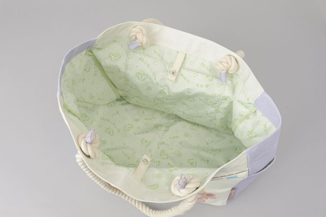 トートバッグ2/東京ディズニーシー「ダッフィーのイースター・フェア」©Disney