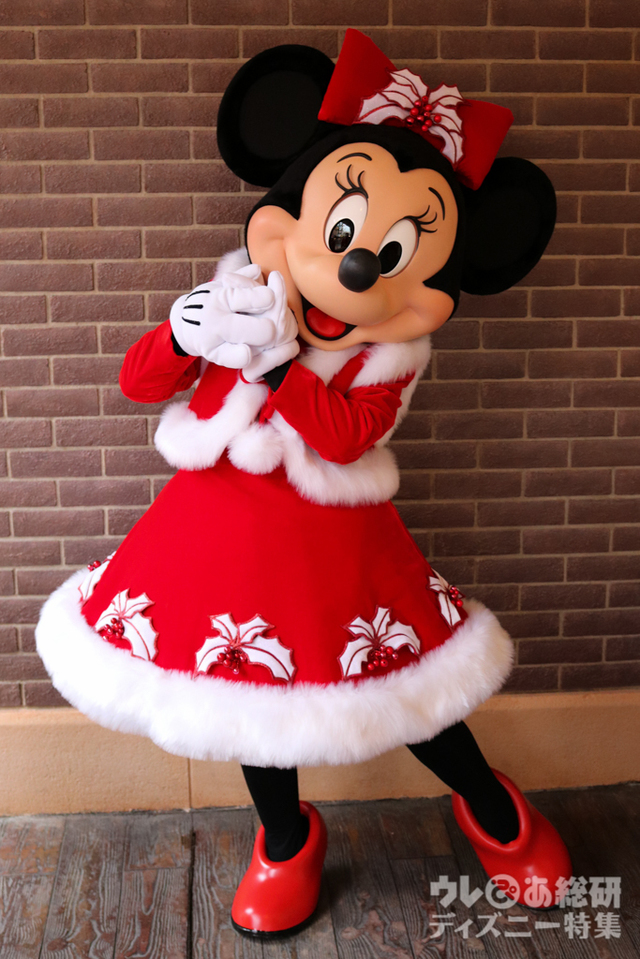 よく見ると、ヒイラギがモチーフになった飾りが付けられている。