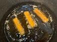 【コストコ THE ULTIMATE FISHSTICK】凍ったまま揚げるだけで、外カリッ・中ほわっと。手間いらずでメインが1品完成する優秀アイテム！