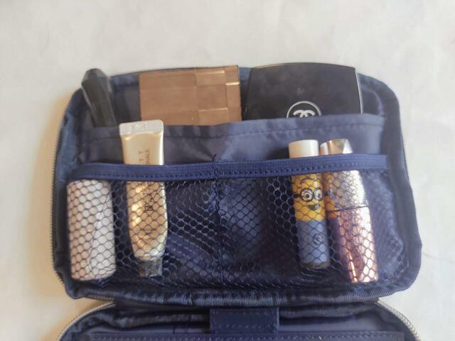 コスメの収納にも