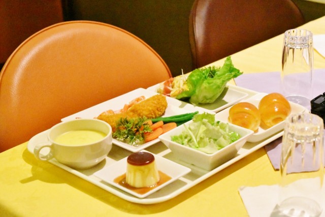 お子様ランチ、食べたかったなー