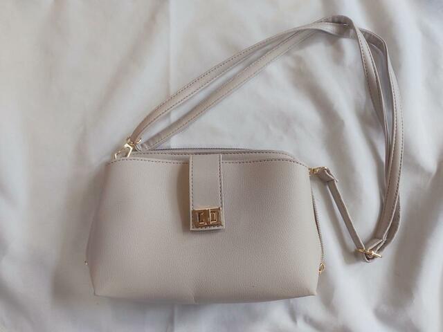 ショルダーをつけた状態