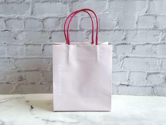 母の日のギフトに添えて送ってみてはいかが？