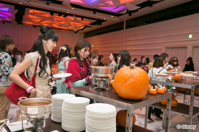 secret honey halloween party