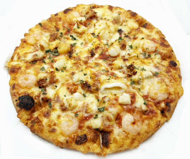 「シーフードイタリアーナ」(P:2580円〜、M:2980円〜、L:4800円〜)