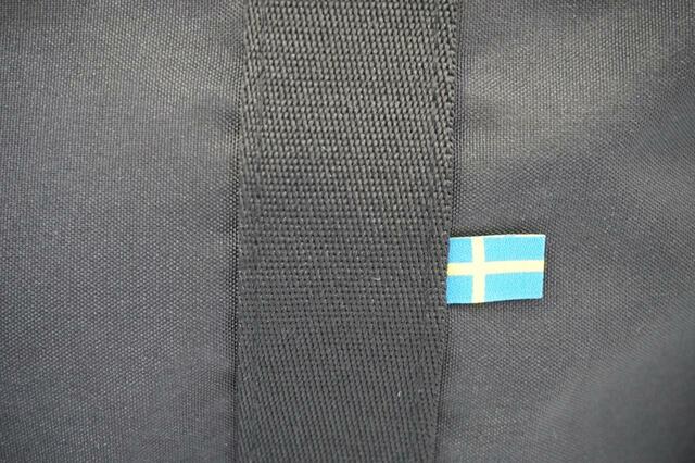 スウェーデンの国旗のタグ【moz（モズ）多機能ボストンバッグ】