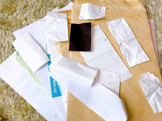 【アイリスオーヤマ スーパークリアチェスト SCE-1000】細かいレシートもたくさん出てきました