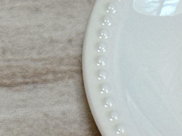 付録とは思えない重厚なデザイン！縁のポコポコとした飾りもかわいい