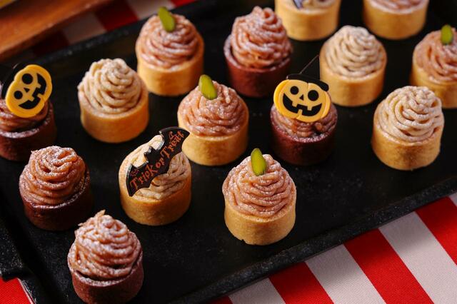 「提供スイーツ」＜2023年9月1日(金)～10月31日(火)＞【サンドウィッチ＆スイーツビュッフェ～栗とぶどうのハロウィーンパーティー～】