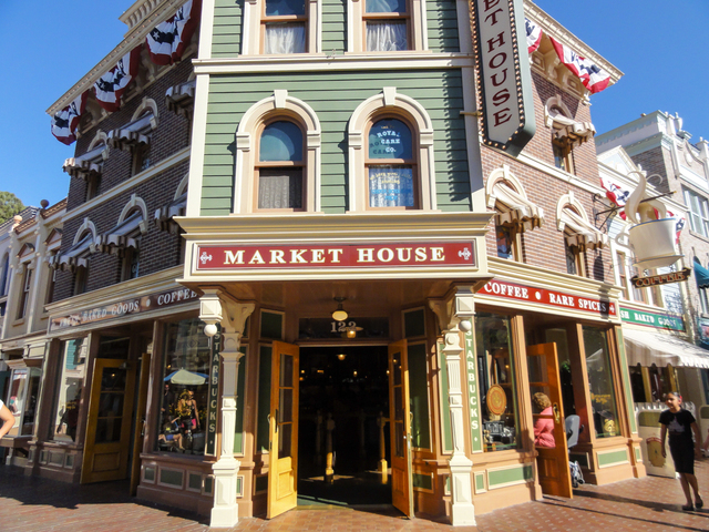 ディズニーランド「マーケット・ハウス」