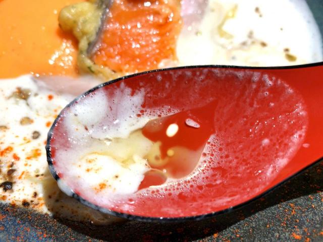 サーモンの肝から抽出したオイル