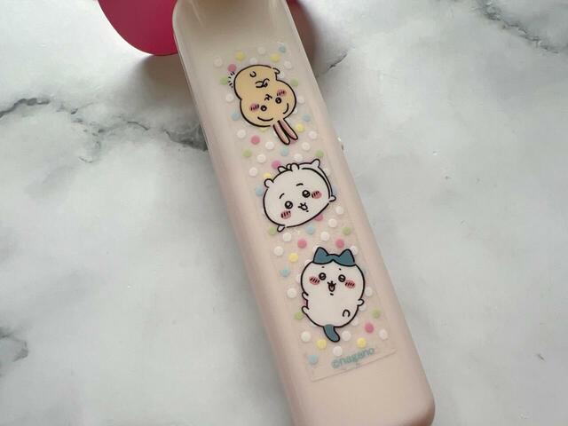 まるで飛んでいるようなちいかわたちがかわいい♪