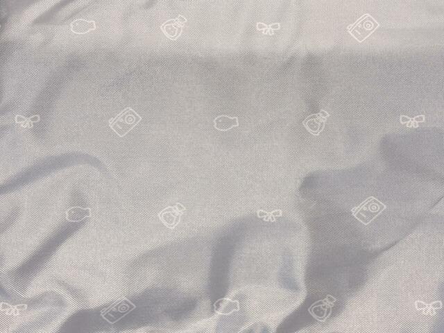 ハチワレファン必見のキュートな裏地に注目！