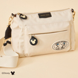 ショルダーバッグ 30,800円｜Samantha Thavasa /DISNEY DREAM TRAVELコレクション「ミッキー＆ミニー」
