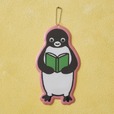 【Suicaのペンギン】「Suicaのペンギン ぷっくりパスケース（読書）」1,360円