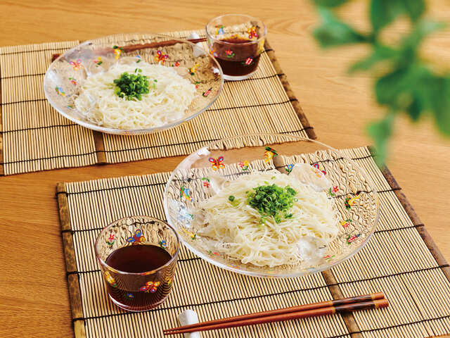 【フェイラー】夏場のお料理を涼しげに演出してくれるガラス食器も