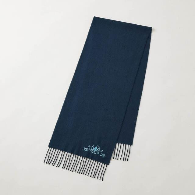 刺繍モチーフのストール（選べるキャラクター）｜￥ 4,990 （税込）