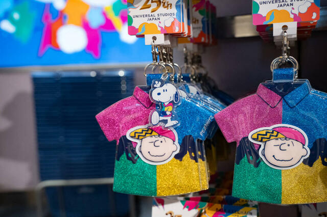 ポーチキーチェーン 2,000円｜ユニバーサル・スタジオ・ジャパン25周年グッズ