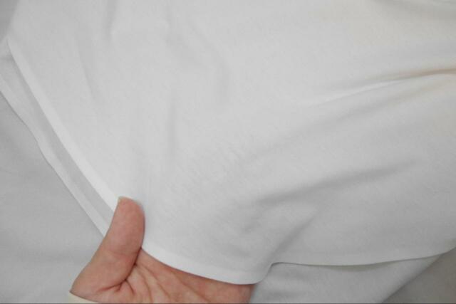 【UNIQLO エアリズムシームレスボートネックロングT（半袖）】蒸れにくく1日中快適