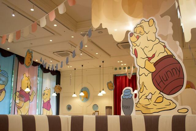 「くまのプーさん」FUNNY & HUNNY OH MY CAFE