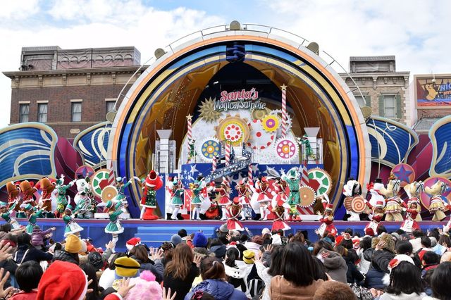 サンタのマジカル・サプライズ｜ユニバーサル・ワンダー・クリスマス｜ユニバーサル・スタジオ・ジャパン