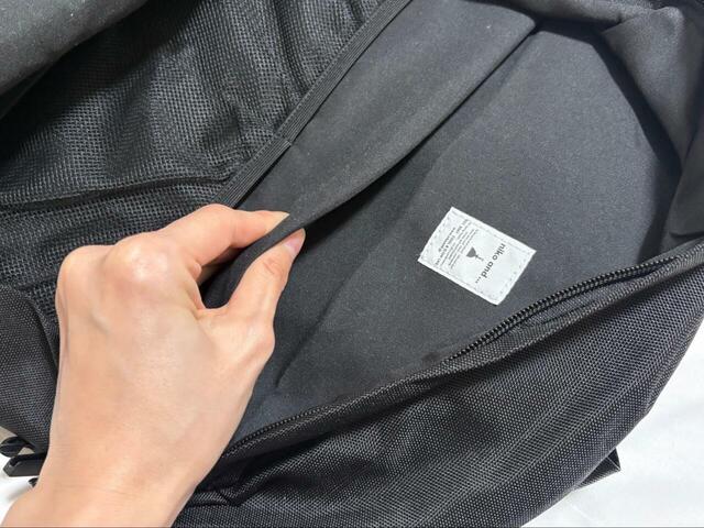 【niko and...　撥水メニーポケットデイパック】カラーはブラックとブラウンの2展開です