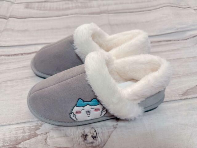 店頭で大人気だったボアシューズ。お値段は1,639円とさすがのしまむらプライス！