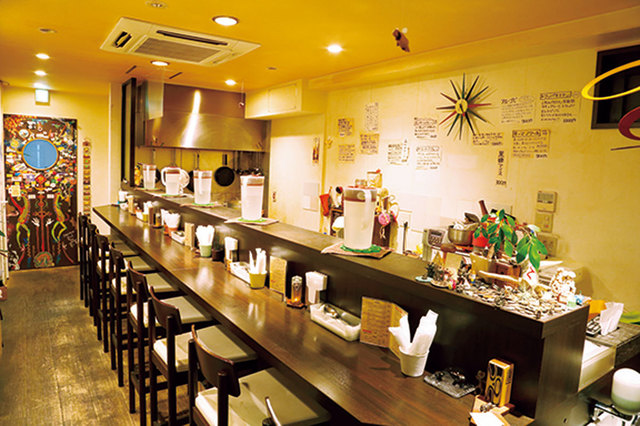 HI,HOW ARE YOU（日吉）　内観