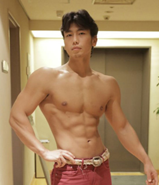 【マッチョ29】答えは菅原辰馬（182cm・85kg・27歳）