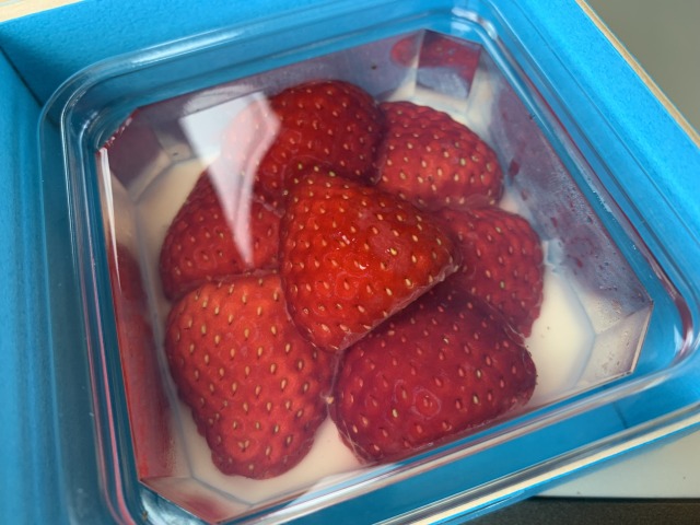 夏の完熟いちご「奥日光なつおとめ」