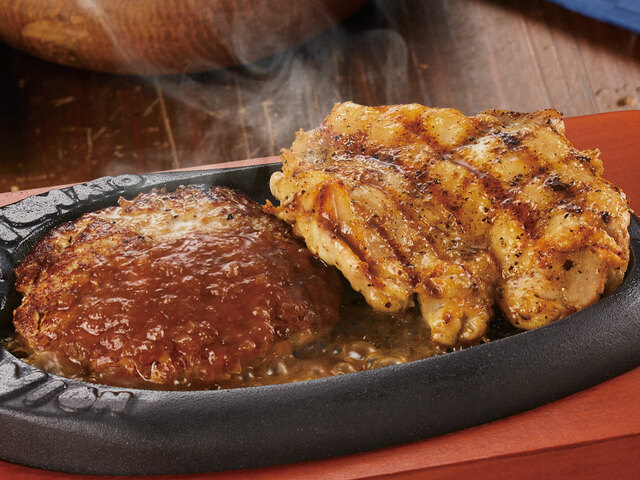 「ハンバーグ＆チキン」【トマオニの「ステーキ＆ハンバーグ食べ放題」】