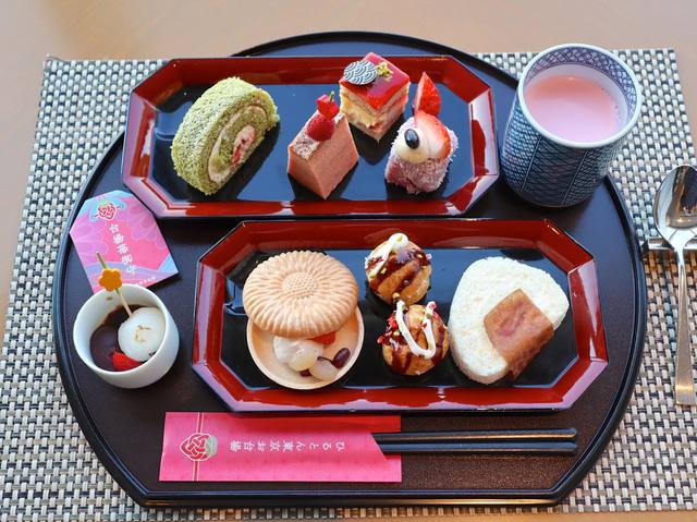 お重とお箸で楽しむ和のデザートビュッフェ