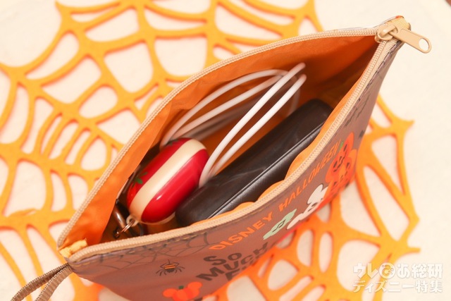 スーベニアポーチ プラス ¥700｜ガジェットポーチに