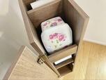 【ニトリ　トイレ収納(トゥール ミドルブラウン)】トイレクリーナーもすっぽり収まります