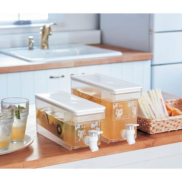 冷蔵庫ドリンクサーバー＜1.8L／2.8L＞「ミッキーマウス」｜￥ 3,990～ 4,490 （税込）