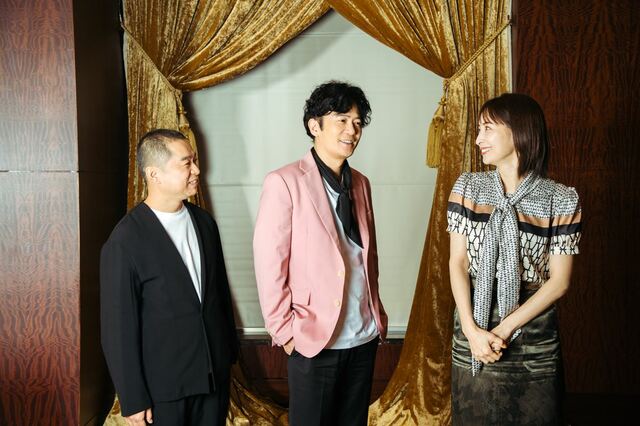 左から）横山拓也、稲垣吾郎、真飛聖