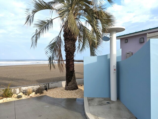 【シュガービーチ大洗】海に近いところにシャワーを設置