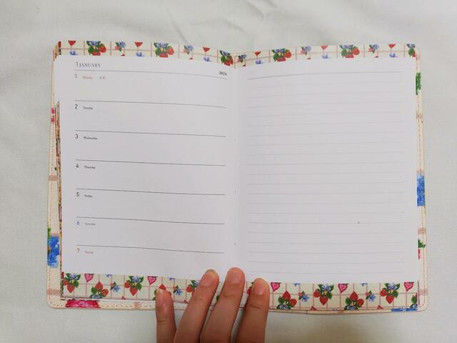 ウイークリーページあり【GLOW（グロー）2023年12月号増刊】付録「FEILER（フェイラー）2024年スケジュール帳」