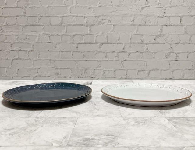 【ナチュラルキッチン】ラウンドプレート星座ネイビー・ホワイト／各税込330円