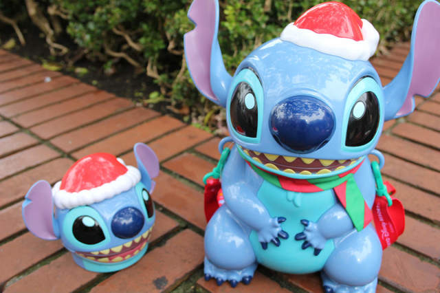 スティッチのスーベニア付きメニュー