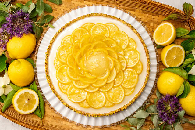 【キル フェ ボン「ウィークエンド・シトロンのタルト」】ホールサイズ（25cm）は8,964円、2025年6月1日（月）～6月15日（日）の販売予定