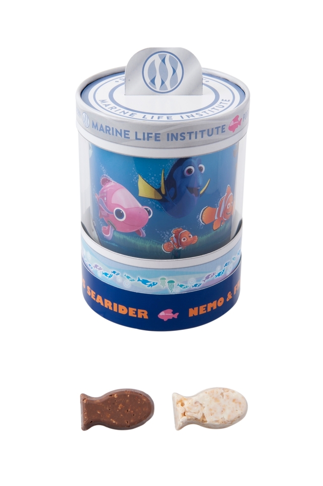 チョコレート 900円|直径約11×高さ約15cm、内容量10個(ミルク5個、ホワイト5個)|2017年4月24日(月)発売|ヴァレンティーナズ・スウィート|東京ディズニーシー「ニモ&フレンズ・シーライダー」