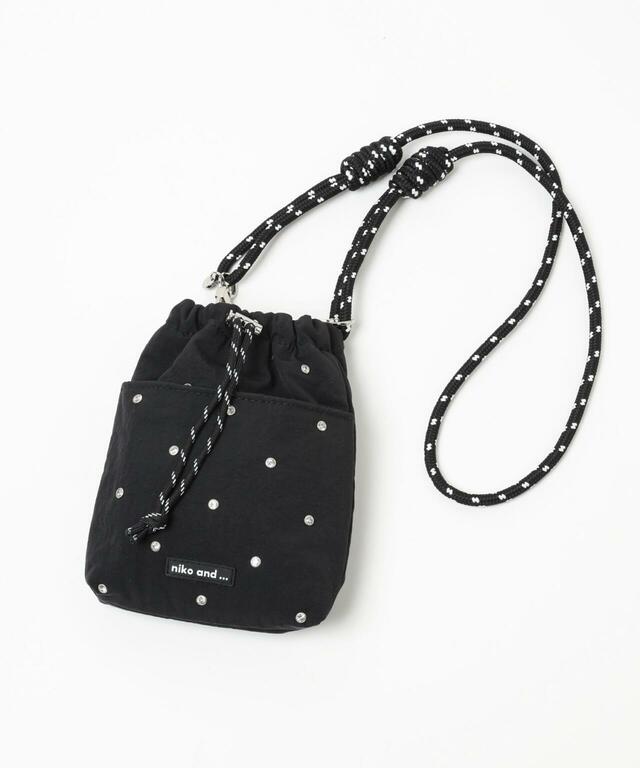 「オリジナルビジューチェンジショルダーバッグ」ブラック 3,300円（税込）