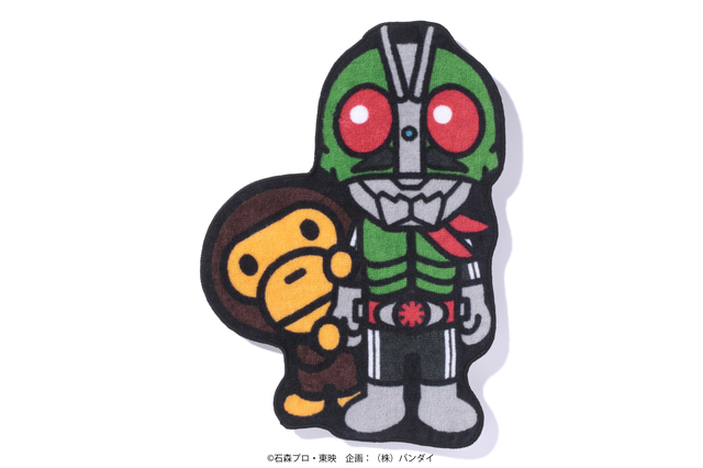 A BATHING APE(R)×仮面ライダーハンドタオル