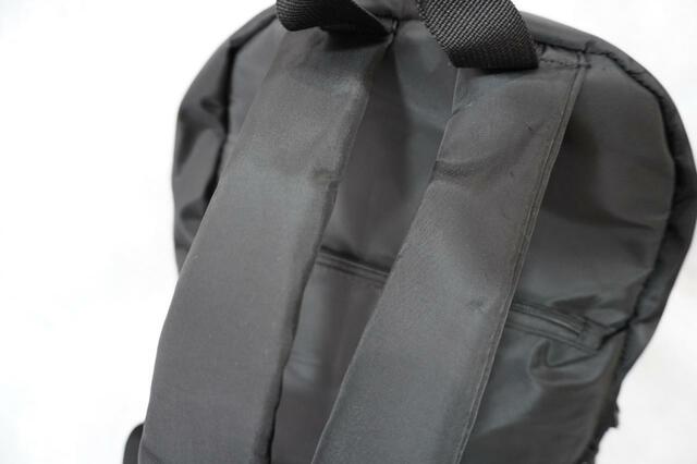 縫い目のないショルダーストラップ